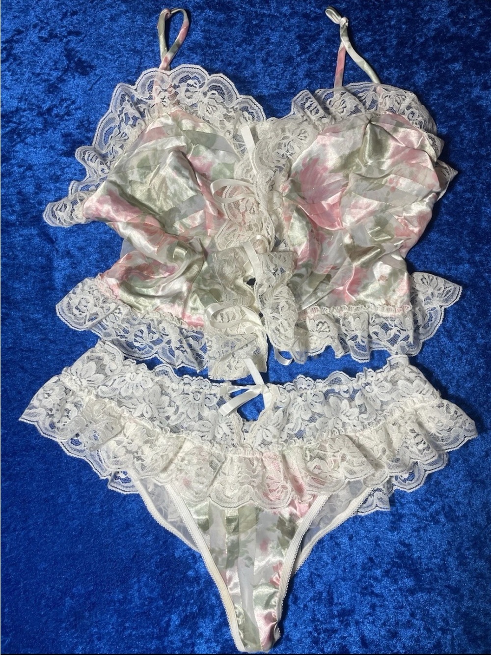 Vintage Jessica Intimates Lingerie Set Frilly Lace Camisole Panties Mesh